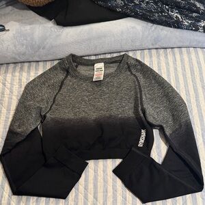 Gymshark Black and Gray Ombre Crop Top